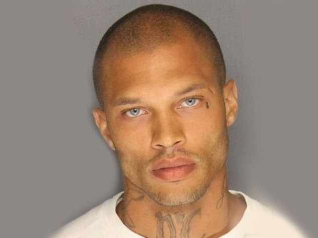 Libero il "detenuto piu' sexy" del mondo - FOTO