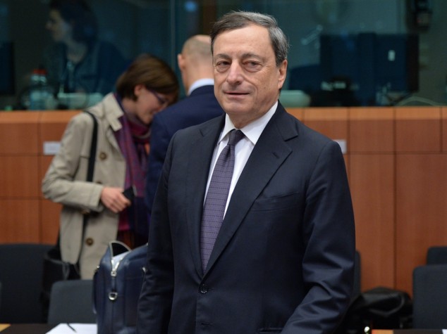 Draghi stupisce mercati, tassi zero e soldi a banche per prestare