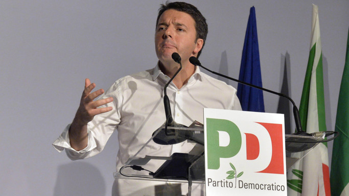 Renzi a minoranza, avete distrutto Ulivo. E blinda primarie