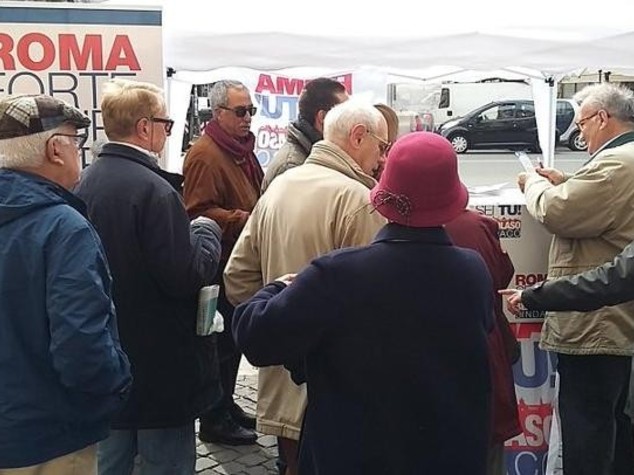 Bertolaso, alle gazebarie 50mila romani