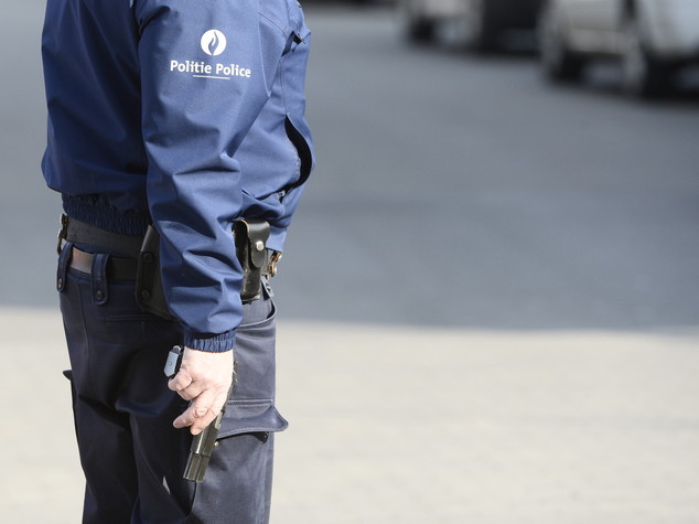 Terrorismo, due agenti aggrediti a coltellate a Bruxelles