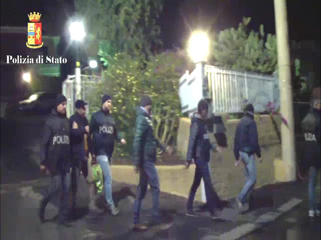 Sgominata cosca mafiosa di Catania, 35 arresti - VIDEO