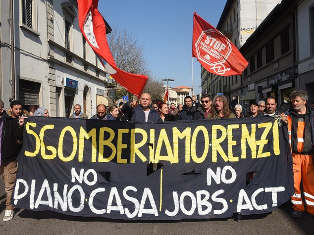 Scioperi, venerdì nero per scuole e trasporti