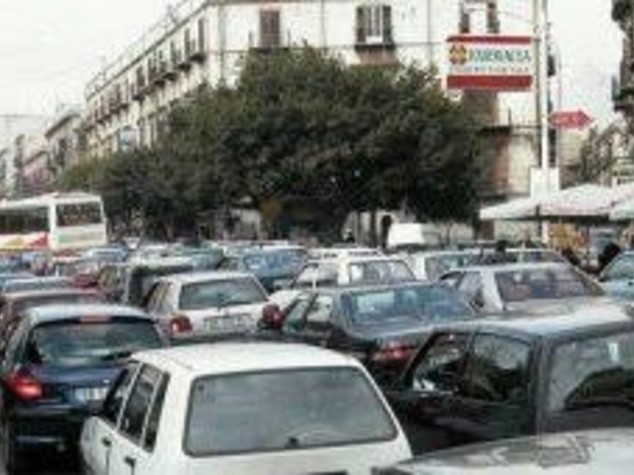 Traffico, Palermo regina del caos
