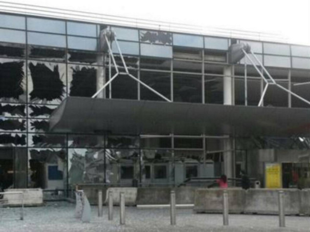 Bruxelles: aeroporto chiuso fino a lunedi' compreso