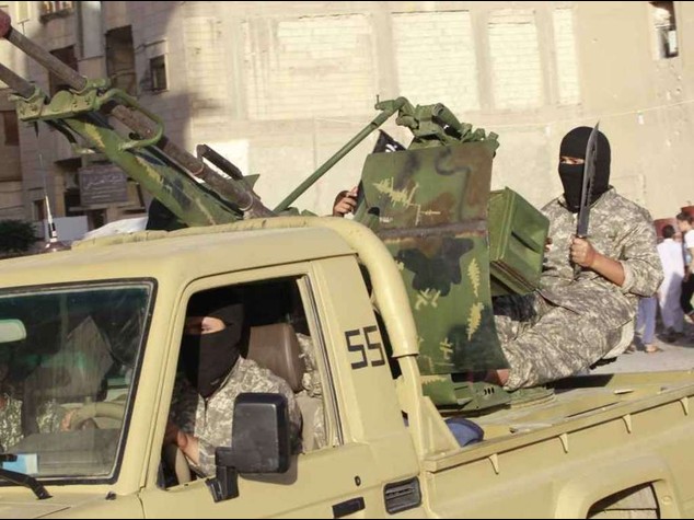 More than a million Iraqis displaced by ISIS advance