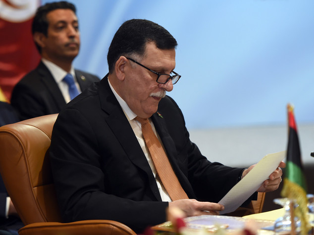 Libia: premier Tripoli al Serraj oggi in visita in Algeria