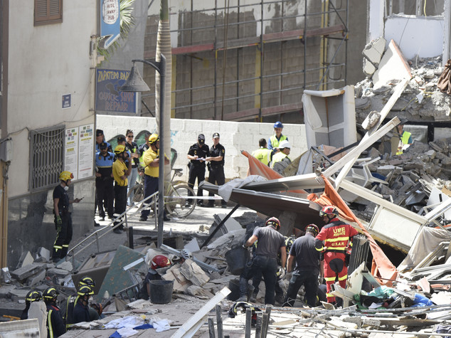 Crolla palazzo a Tenerife, 7 morti tra cui 2 italiani