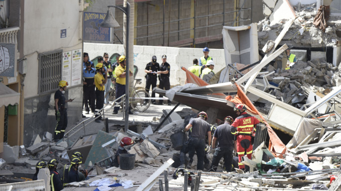 Due italiani dispersi nel crollo di un palazzo a Tenerife