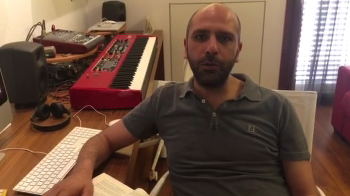 Orlando 'arruola' Zalone, "rieduchiamo in carcere" - VIDEO