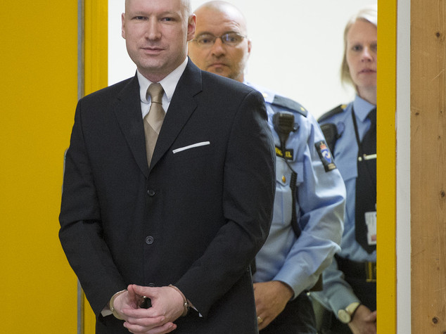 Cinque anni fa strage Breivik a Utoya