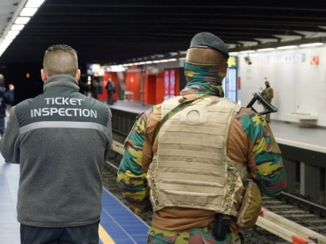Bruxelles, riapre la stazione della strage