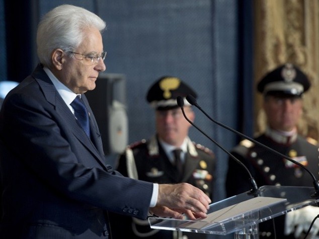 Mattarella, non cedere alla follia del fondamentalismo islamista