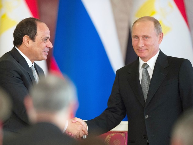 Egitto: Putin e Sisi discutono ripresa collegamenti aerei