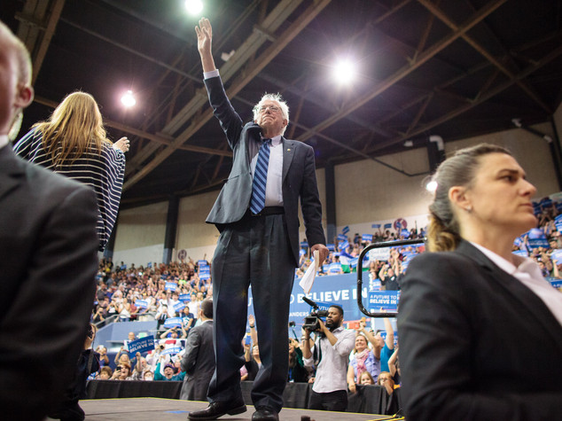 Sanders batte Hillary, Nebraska e West Virginia a Trump
