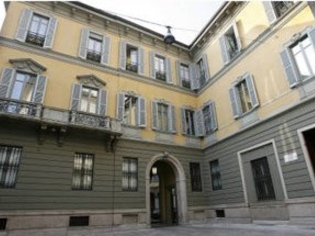 Mediobanca: utile 9 mesi 442,4 milioni, -5%