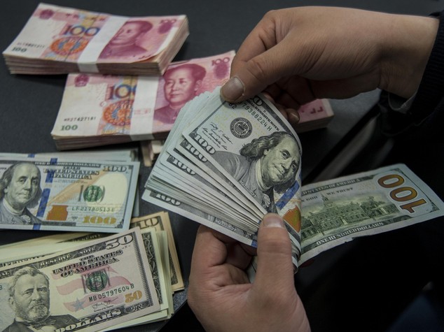Euro apre sopra 1,14 dollari, giù yen