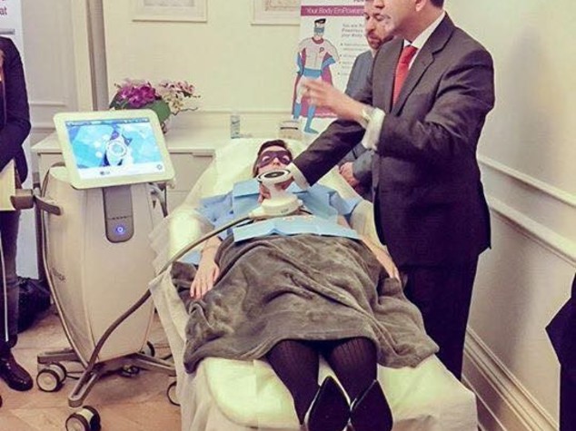 Nuova tecnologia distrugge cellule grasso con ultrasuoni