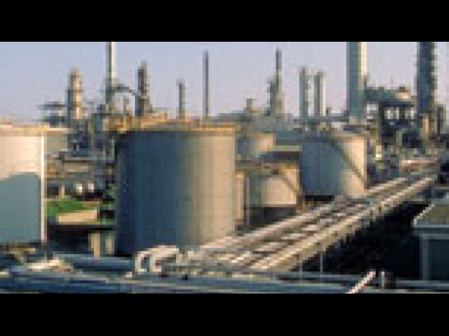 Eni: firmato al Mise protocollo per il rilancio di Porto Marghera
