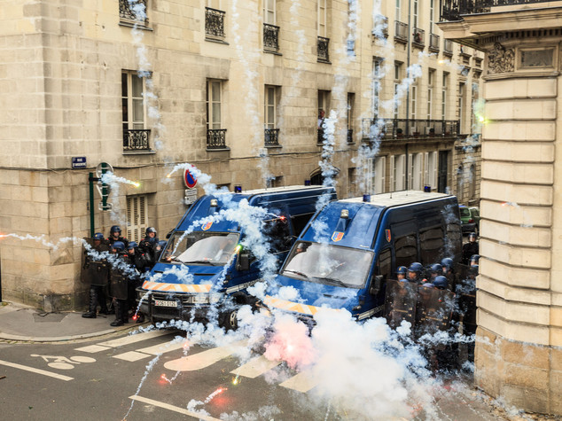 Scontri a Parigi, Nantes e Rennes contro riforma lavoro
