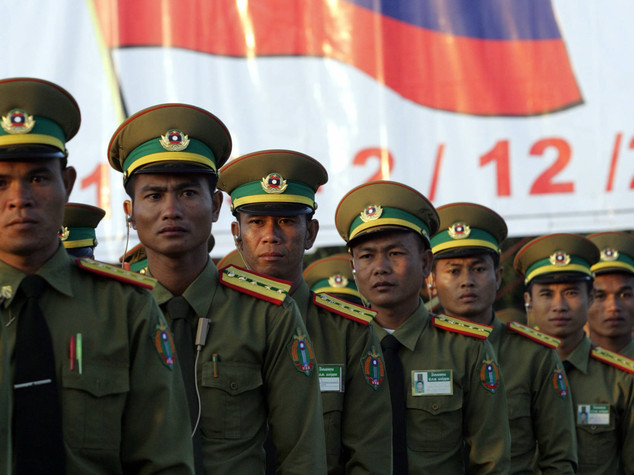 Laos: criticano abusi Governo, tre persone sparite