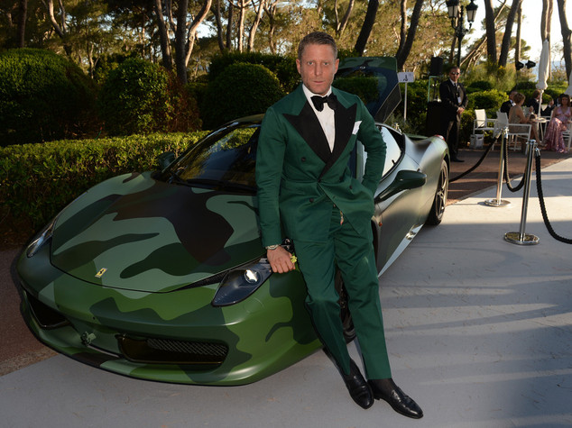 Asta per lotta Aids, 1 milione per la Ferrari di Lapo Elkann