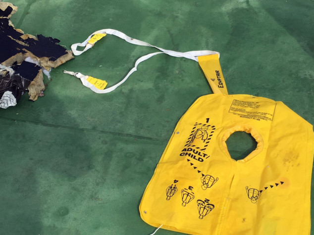 Egyptair, riemerge l'ipotesi esplosione