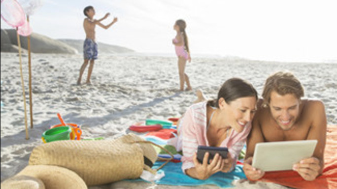 Dal lettore di ebook all'action cam, tecnologia da vacanza - VIDEO