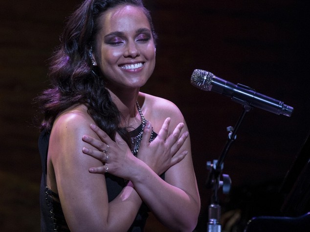 Alicia Keys scalda lo studio di Fabio Fazio