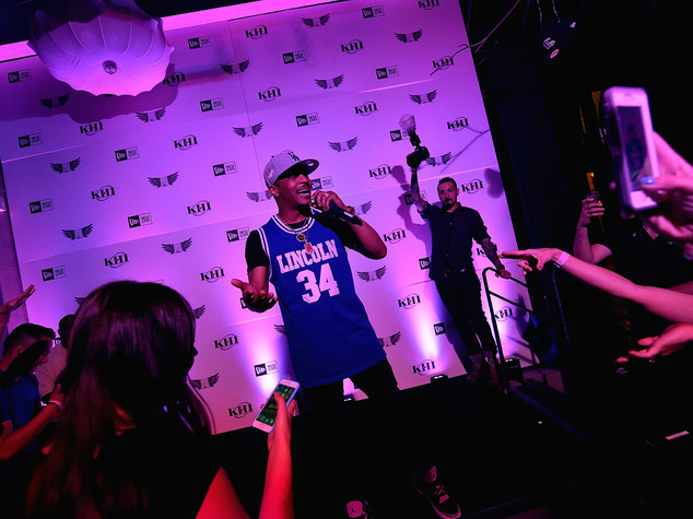 Spari al concerto del rapper T.I. a Manhattan, un morto - VIDEO