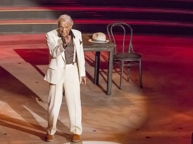 Da Mattarella a Dario Fo, omaggio ad Albertazzi. Fiorello, "grazie Maestro!"