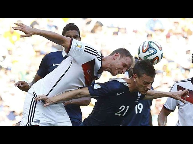 Germania in semifinale, Francia ko