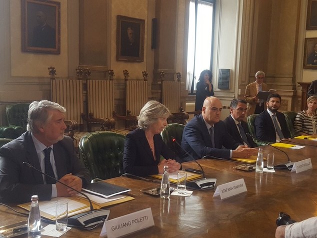 Eni, protocollo con Miur e MinLavoro per integrare scuola-impresa