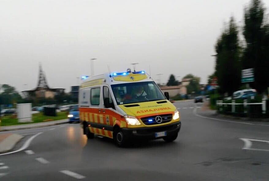 Donna travolta e uccisa da un'auto pirata nel teramano