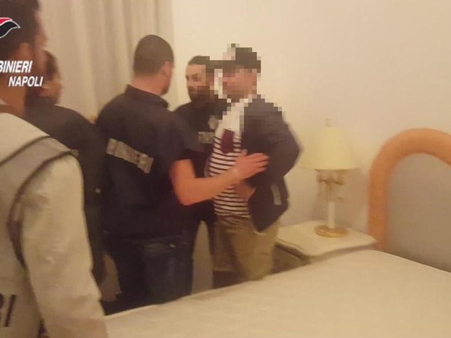 Latitante di camorra arrestato in hotel di lusso - VIDEO