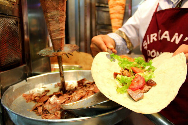 Meglio la carne o le verdure? In Svizzera lo decideranno i cittadini