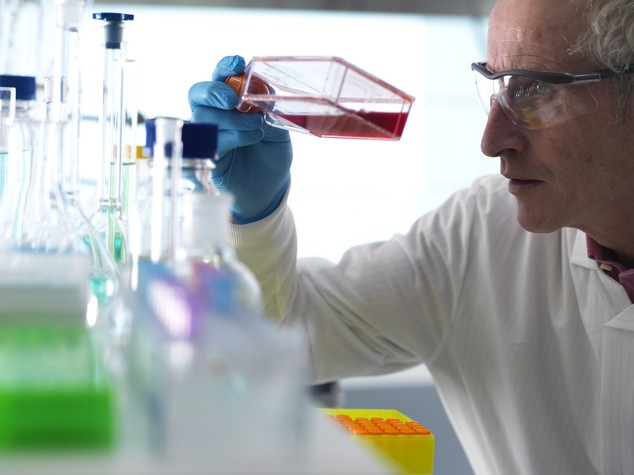Tumori, nuove misure per migliorare cure e assistenza malati