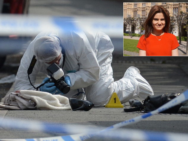 Urla "Britain first" e spara, uccisa deputata laburista