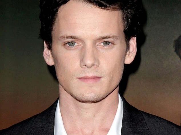 Morto a 27 anni Anton Yelchin, il Pavel Ceckhov film 'Star Trek'
