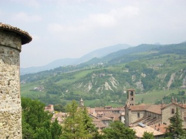 Turismo: E.Romagna,il 25 'notte romantica' nei borghi piu' belli