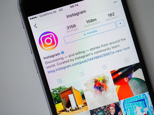 Instagram ha mezzo miliardo di utenti