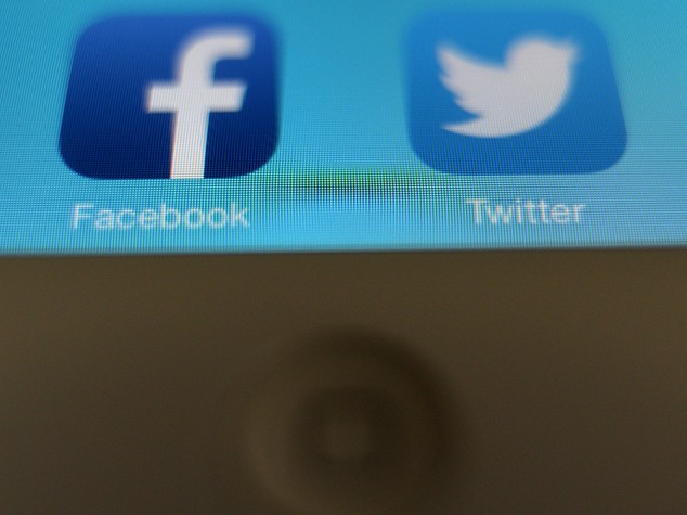 Algeria: stop a Internet contro esami-frode, ira degli internauti