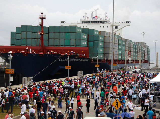 Panama: cargo cinese inaugura nuovo canale