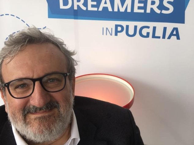 Corruzione: Emiliano, a politico spetta governo e controllo P.A.