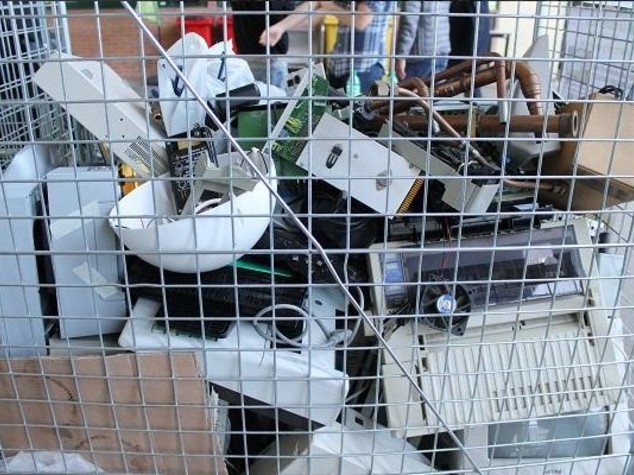 Kenya: EAC crea centro regionale per gestire rifiuti elettronici