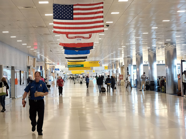 Pacco sospetto, evacuato terminal 5 aeroporto JFK a New York