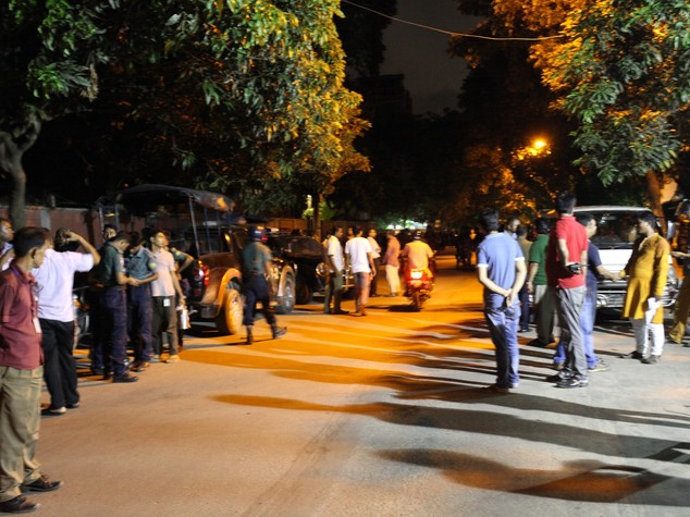 (Scheda) Bangladesh: nella morsa estremismo, 40 morti in 3 anni