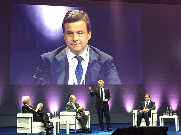 Brexit: Calenda, indirizzo a governi ma 'palla' in mano a Ue