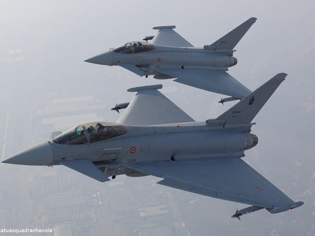 Aeronautica: 2 Eurofighter oltre muro suono in missione operativa