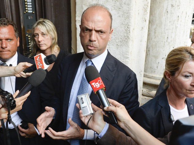 Bufera su Alfano, "non mi dimetto"